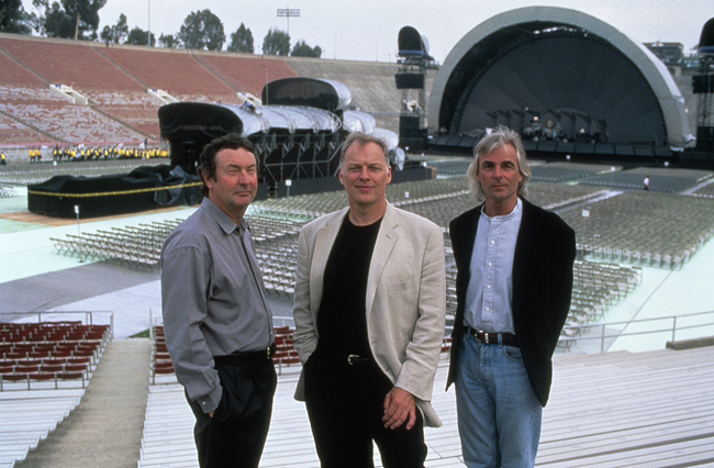 David Gilmour, la chitarra dei Pink Floyd festeggia 70 anni