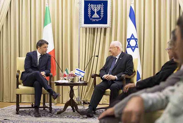 Renzi al parlamento israeliano: "Chi vi boicotta tradisce se stesso"