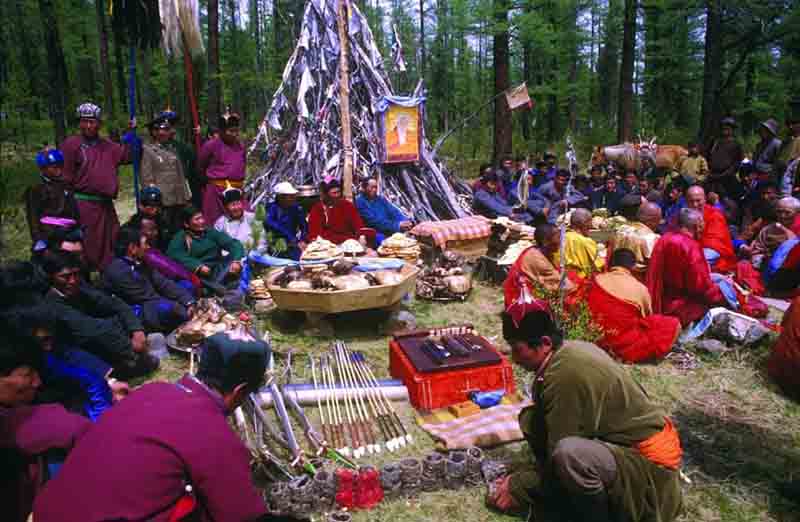 rituale religioso, bellin ovvo, mongolia rituale religioso, bellin ovvo, mongolia