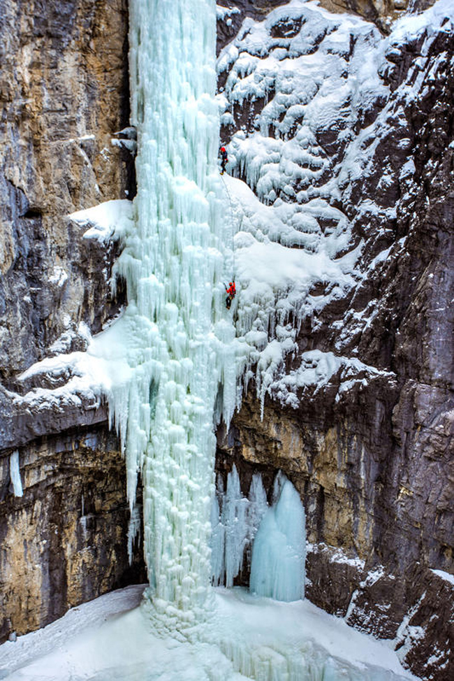 scalatore cascata di ghiaccio (5)