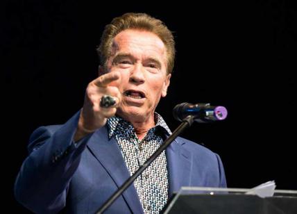Schwarzenegger "in ripresa" dopo intervento d'urgenza a cuore aperto