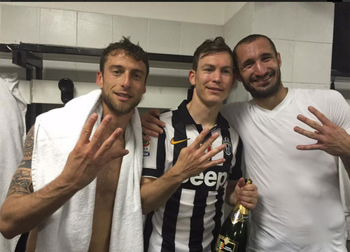 SCUDETTO JUVE 33