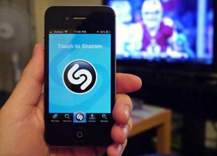 Shazam festeggia un miliardo di download e fa il pieno di pubblicità