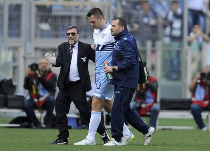 Lazio, distorsione ginocchio per de Vrij ma legamenti ok
