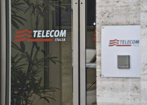 telecom ape (1)