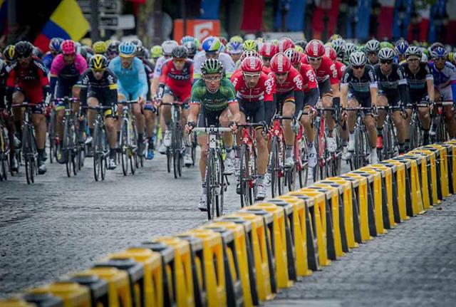 Ciclismo, Gianni Moscon sospeso 5 settimane per la manata a Gesben