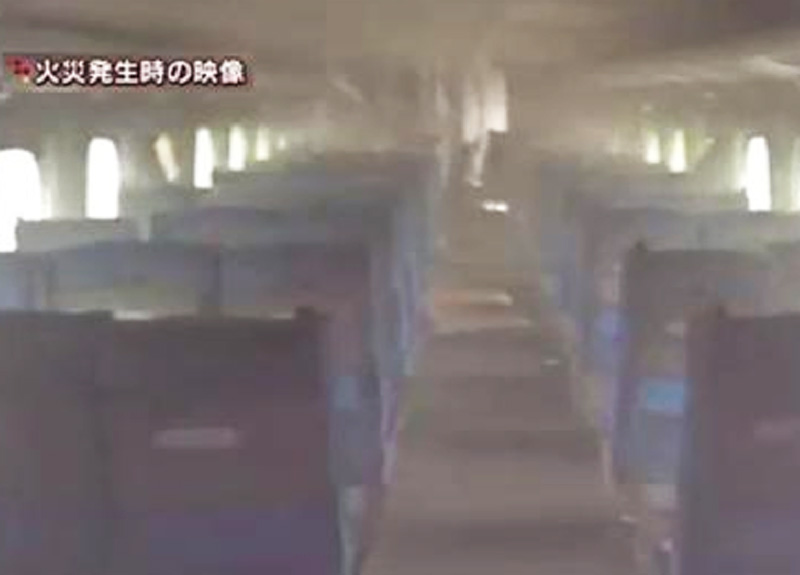 Giappone, incendio sul 'treno proiettile'. Morti e feriti: "Un uomo si è dato fuoco"