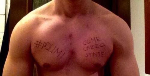 "Escile": su facebook l'assurda sfida sexy delle Università milanesi "Escile": su facebook l'assurda sfida sexy delle Università milanesi