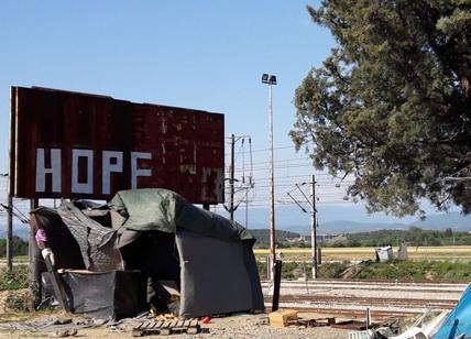 Idomeni, la vergogna d'Europa. Il viaggio di Affari nel campo fantasma