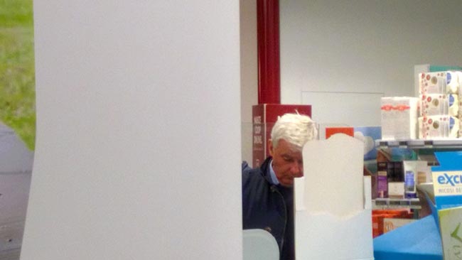 Alessandro Profumo supermercato (5)