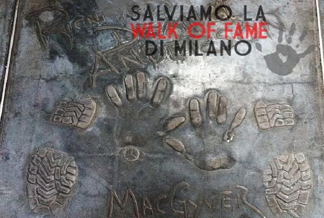 "Salviamo la walk of fame di Milano" (foto dalla pagina facebook) "Salviamo la walk of fame di Milano" (foto dalla pagina facebook)