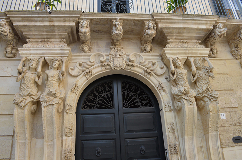 Lecce - Palazzo gentilizio Lecce - Palazzo gentilizio