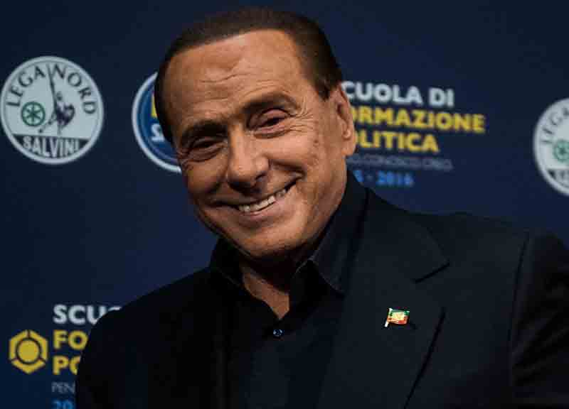 berlusconi ghigno ape