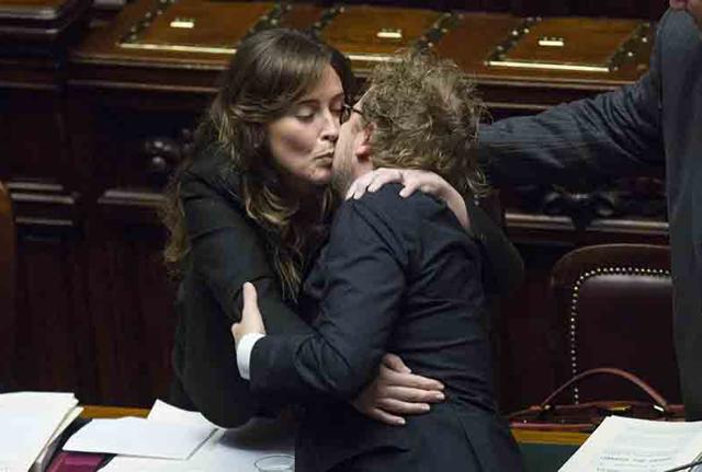 Scandalo Etruria, big rinviati a giudizio; non c'è babbo Boschi