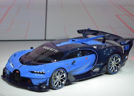 Bugatti Chiron, la hypercar più potente di sempre. Video