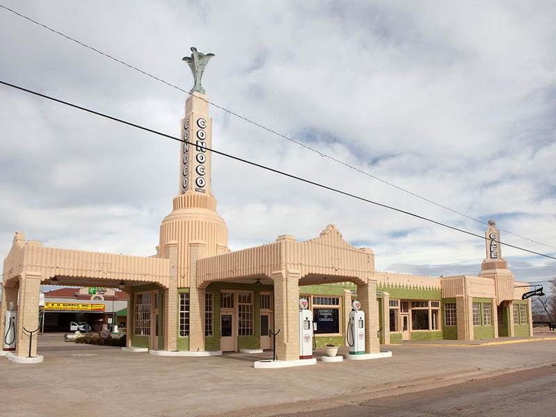 Cars - U Drop Inn, Texas