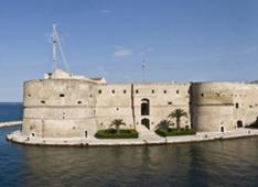 castello taranto ape castello taranto ape