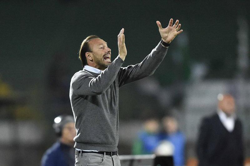 Dario Marcolin esonerato dall'Avellino dopo un mese Dario Marcolin esonerato dall'Avellino dopo un mese