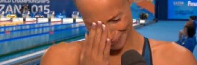 Federica Pellegrini lacrime in diretta tv: "Per mia zia che ha un brutto male" Federica Pellegrini lacrime in diretta tv: "Per mia zia che ha un brutto male"