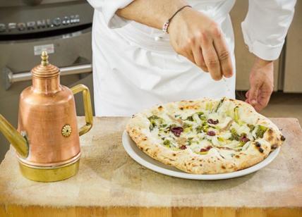 La pizza napoletana di Giuseppe Pignalosa sposa il Chiaretto all’Anteprima di Lazise