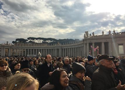 Giubileo, mille detenuti verso San Pietro: il Papa telefona ai condannati