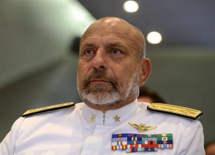 Migranti, Ong, sbarchi fantasma: l'ammiraglio De Giorgi svela i segreti del Mediterraneo