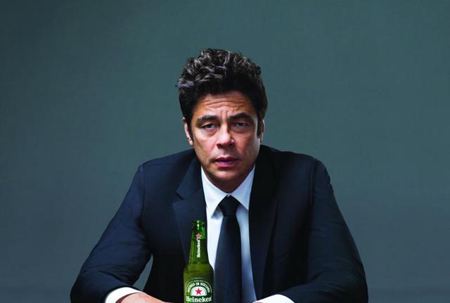 Heineken parla di birra con Benicio Del Toro