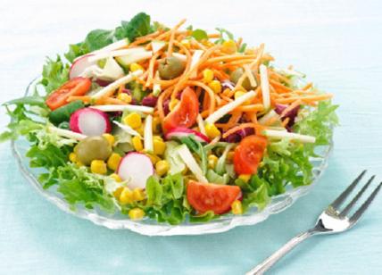 Garattini ad Affari: "Ecco tutti i rischi quando mangiate le verdure"