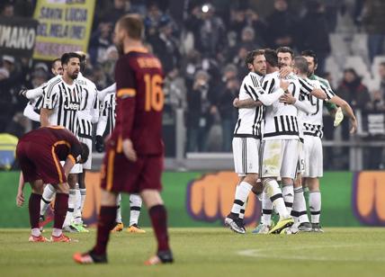 Juventus-Roma, De Rossi a Mandzukic: "Muto zingaro di m..."