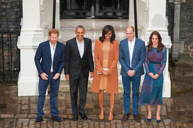 Kate Middleton, William e Harry ospitano gli Obama per la cena a Kensington Palace Kate Middleton, William e Harry ospitano gli Obama per la cena a Kensington Palace