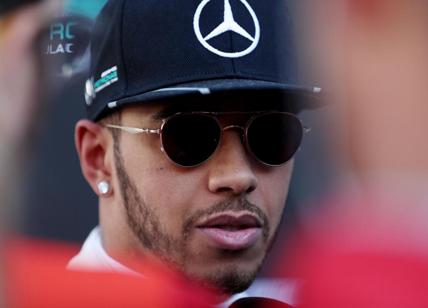 F1: Gp d'Australia, nelle libere Hamilton vola e Vettel è lontano