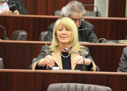 Daniela Mainini sostituisce Lucia Castellano in Consiglio regionale