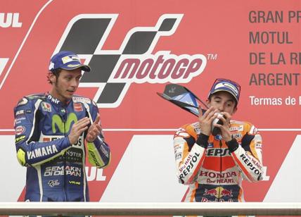 MotoGp, Marquez vince in Argentina. Valentino Rossi 2°: "Pregavo di non cadere"