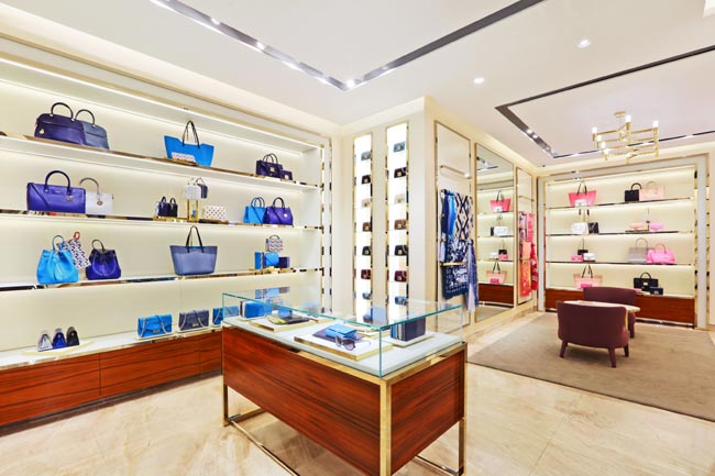 Negozio Furla Shangai (7)