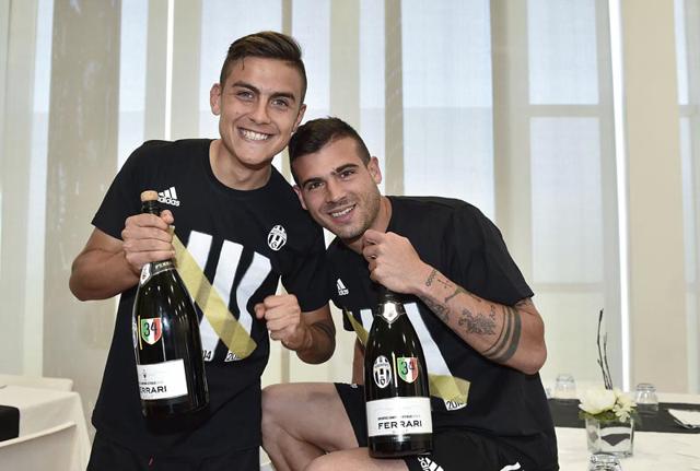 Fiumi di Ferrari Trento Doc per il 34 scudetto della Juventus
