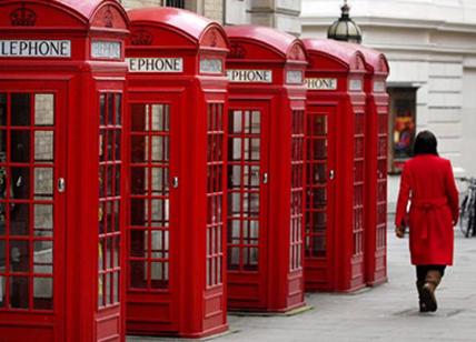Red Box: le cabine telefoniche inglesi diventano mini-uffici