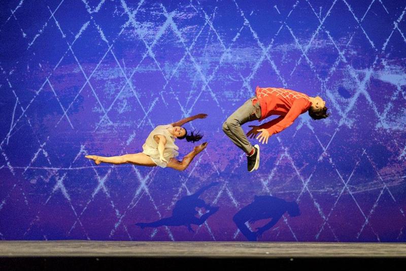 Red Bull Flying Back: lo show tra breakdance e musica classica