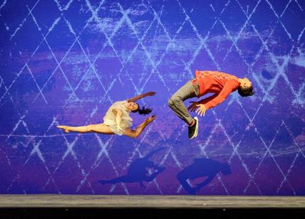 Red Bull Flying Back: lo show tra breakdance e musica classica