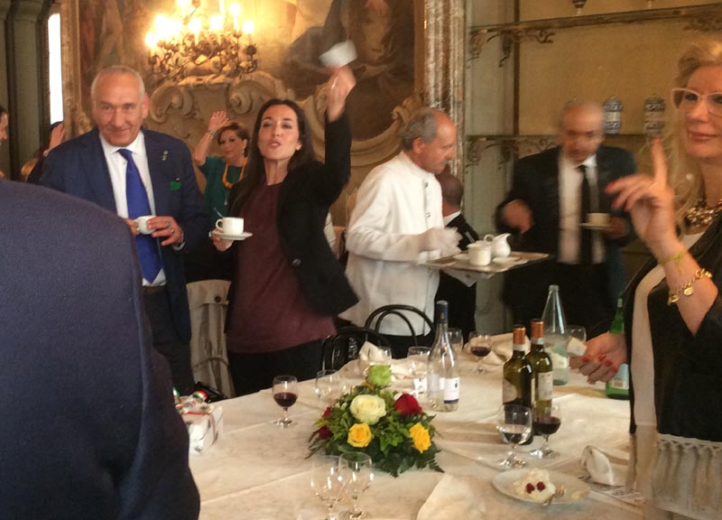ronzulli ronzulli
