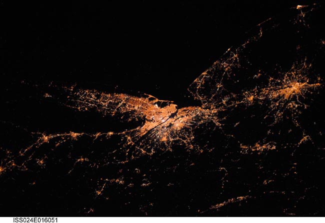 New York e Philadelpia (sulla destra) New York e Philadelpia (sulla destra)