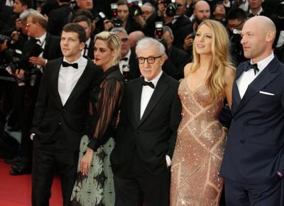 Woody Allen Cannes 2016 ape