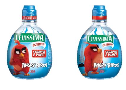 Levissima veste le bottiglie con gli Angry Birds
