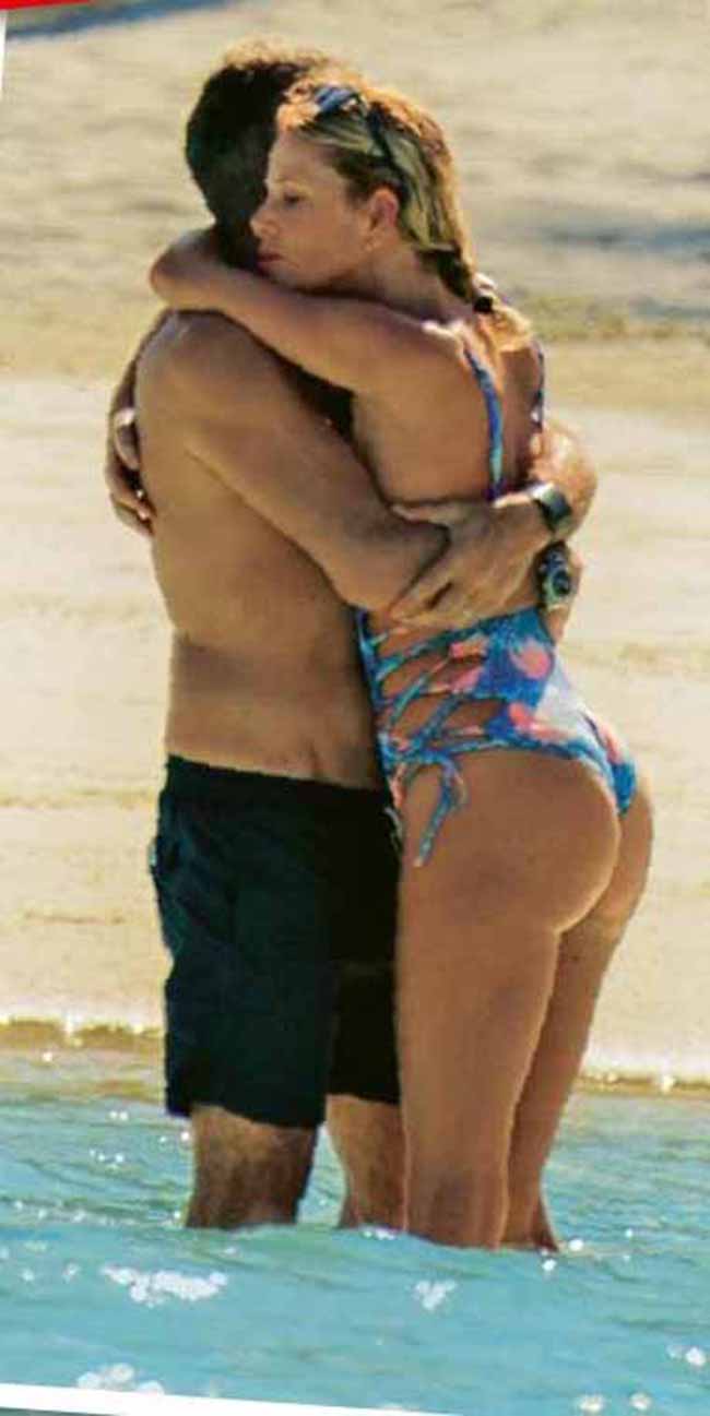 alessia marcuzzi topless (6)
