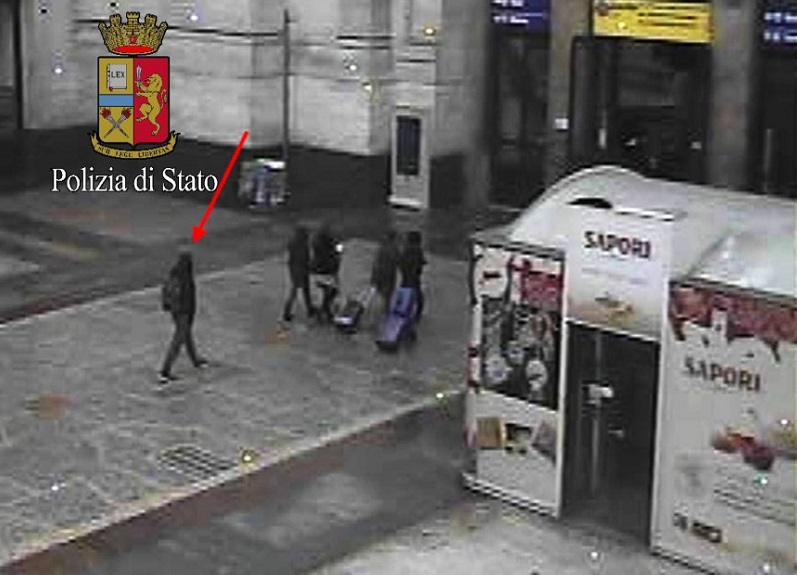Anis Amri in Stazione Centrale a Milano Anis Amri in Stazione Centrale a Milano