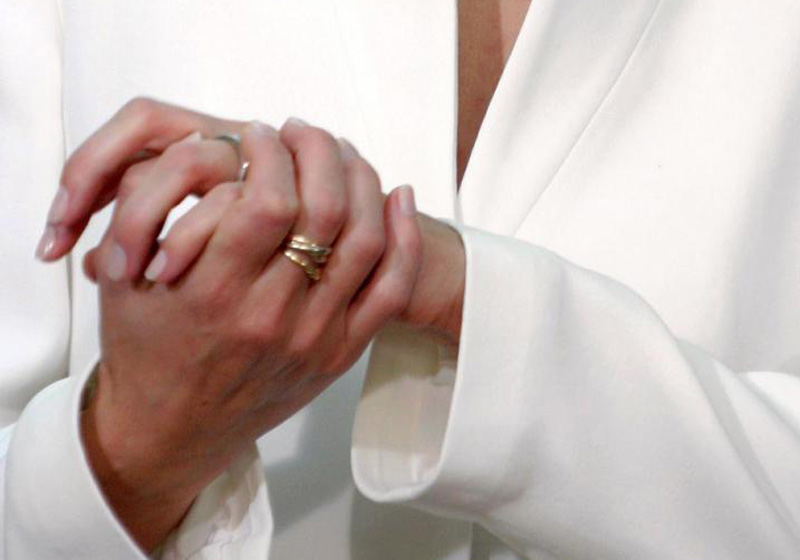 anello fidanzamento ape