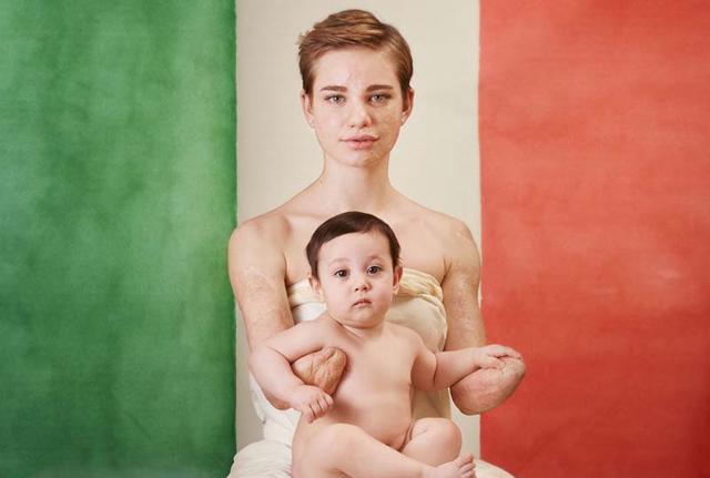 Anne Geddes firma la campagna di sensibilizzazione sulla meningite | in foto Beatrice Vio Anne Geddes firma la campagna di sensibilizzazione sulla meningite | in foto Beatrice Vio