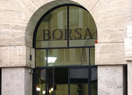Borse: Europa in rosso, Milano "appesa" a crisi governo con spread a 199