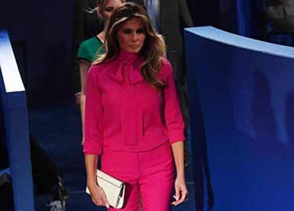 Usa 2016: la camicia di Melania Trump con il 'pussy bow' infiamma il web. FOTO