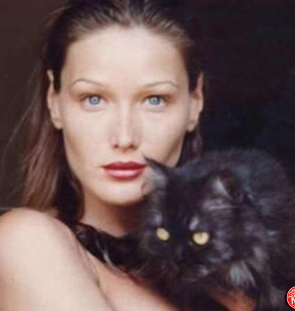 carla bruni instagram