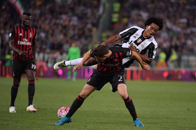 de sciglio cuadrado milan juventus